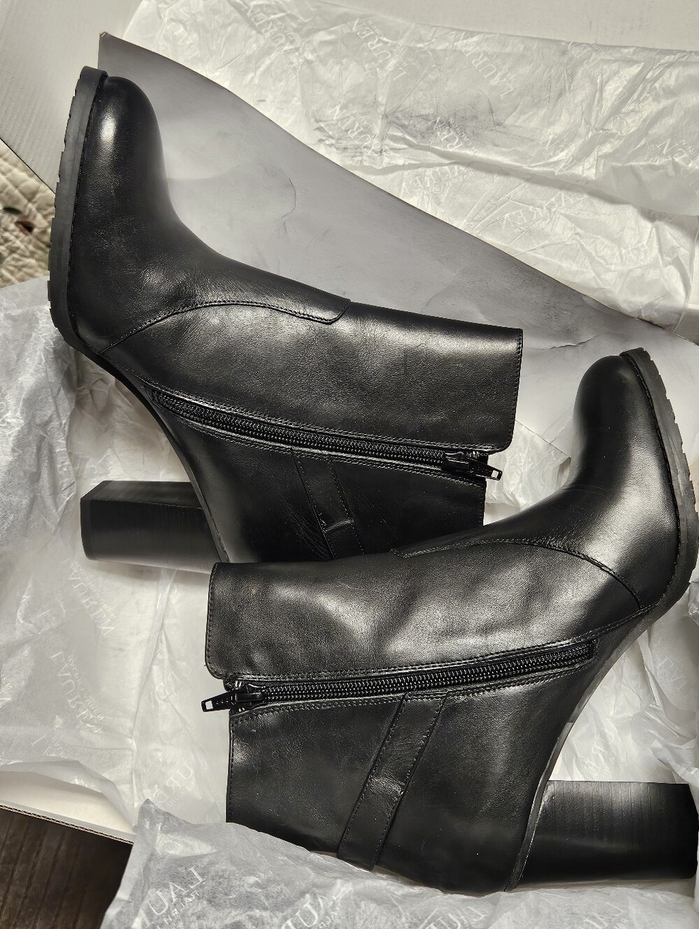 NIB Lauren Ralph Lauren "Cabrey" Ankle Booties sz8.5 - Picture 5 of 14